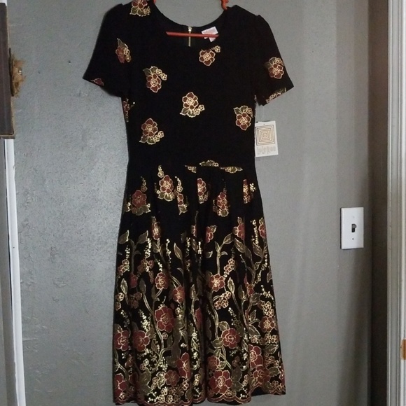 *RARE* LuluRoe Elegant Amelia - S - Picture 2 of 4